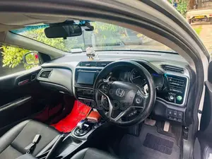 Honda Grace Ex 2014 Car (Used)