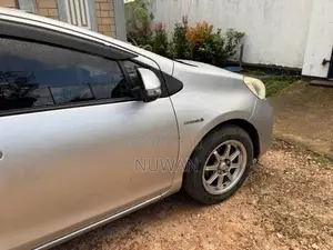 Toyota Aqua 2015 Car (Used)