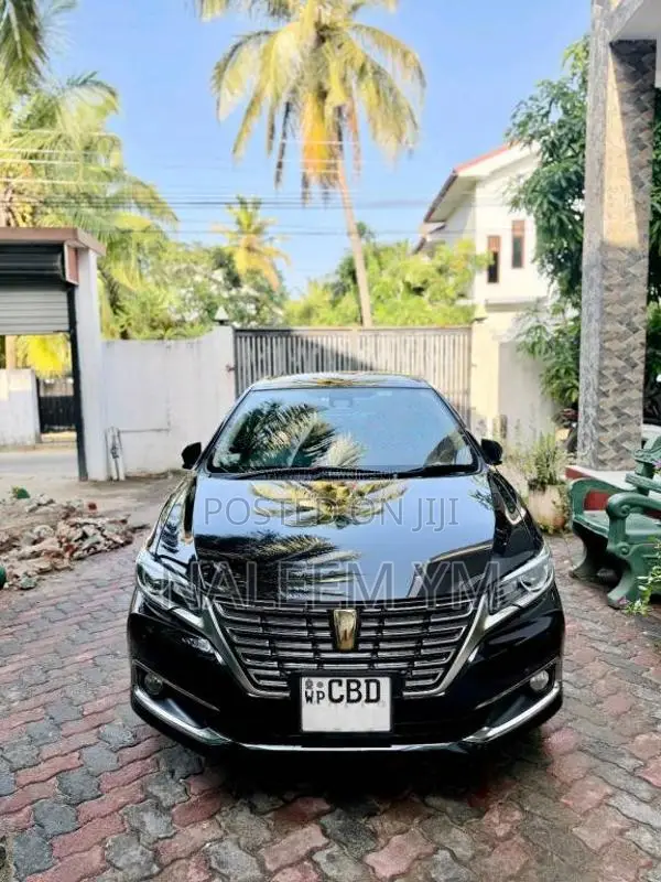 Toyota Premio 2017 Car (Used)