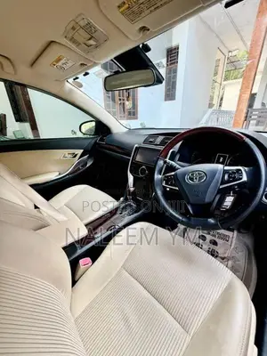 Toyota Premio 2017 Car (Used)