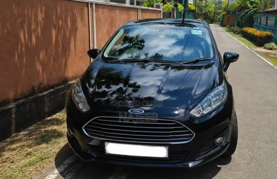 Ford Fiesta Sedan Car 2015 Car (Used)