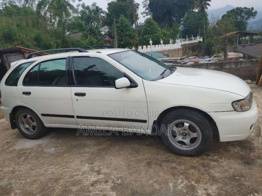 Nissan FN15 2001 Car (Used)