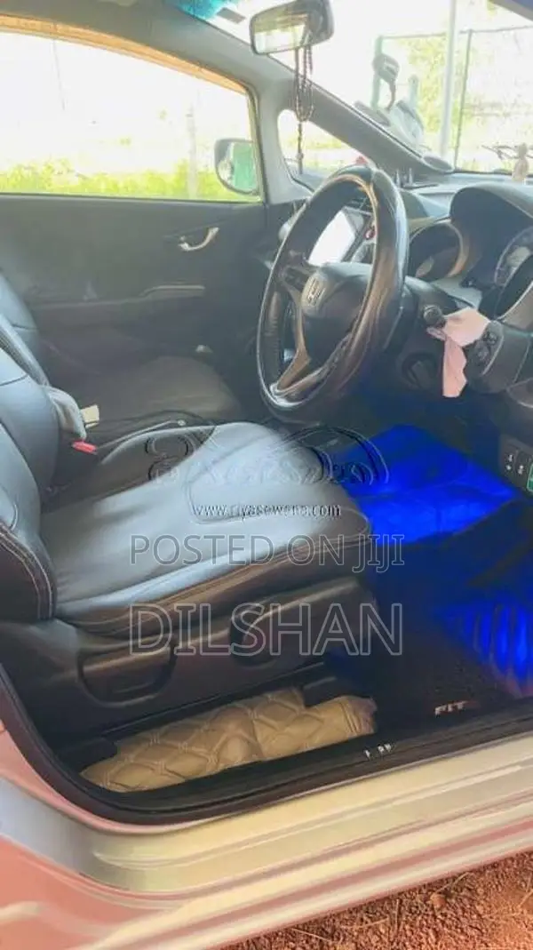 Honda Fit 2011 Car (Used)