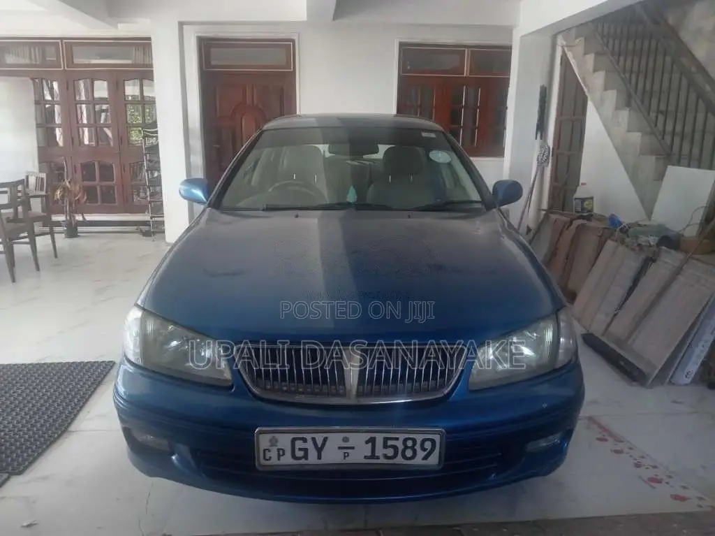 Nissan N16 2000 Car (Used)