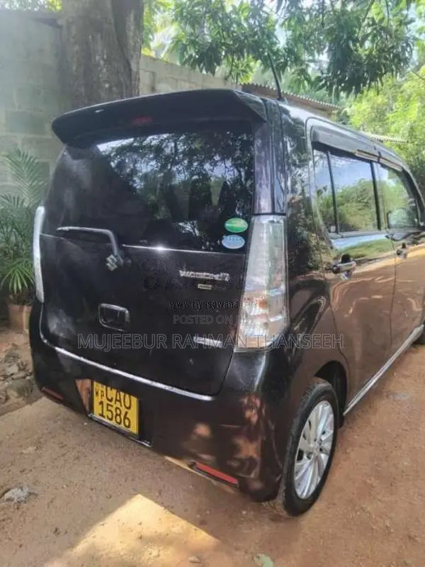 Suzuki Wagon R FZ 2014 Car (Used)