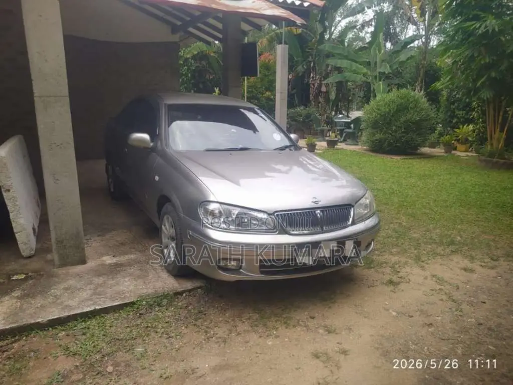Nissan Bluebird 2004 Car (Used)