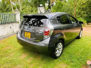 Toyota Aqua 2014 Car (Used)