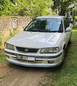 Nissan FB15 2001 Car (Used)