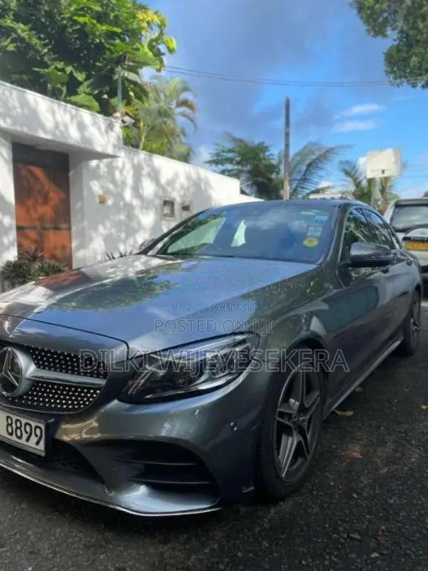 Mercedes-Benz C200 2019 Car (Used)