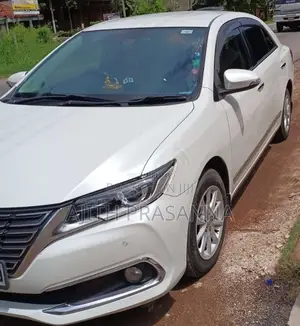 Toyota Premio 2016 Car (Used)