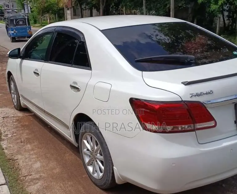 Toyota Premio 2016 Car (Used)