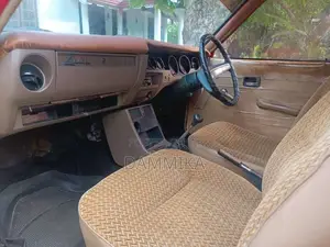 Mitsubishi Lancer 1977 Car (Used)