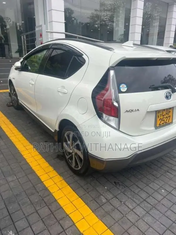 Toyota Aqua X Urban 2015 Car (Used)