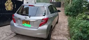 Toyota Vitz 2015 Car (Used)
