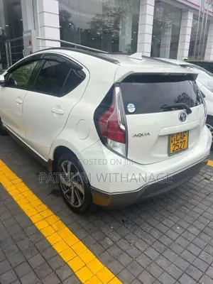 Toyota Aqua X Urban 2015 Car (Used)