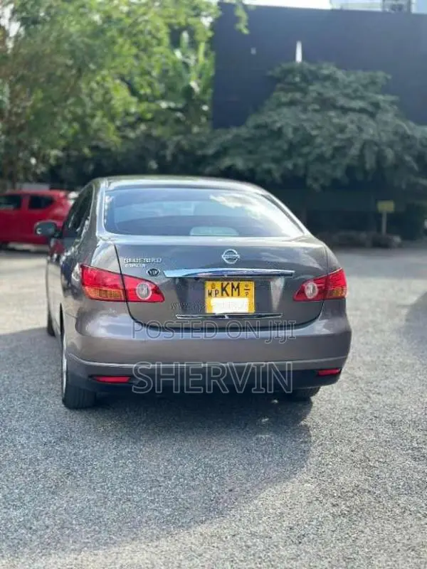 Nissan Bluebird Sylphy 2010 Car (Used)