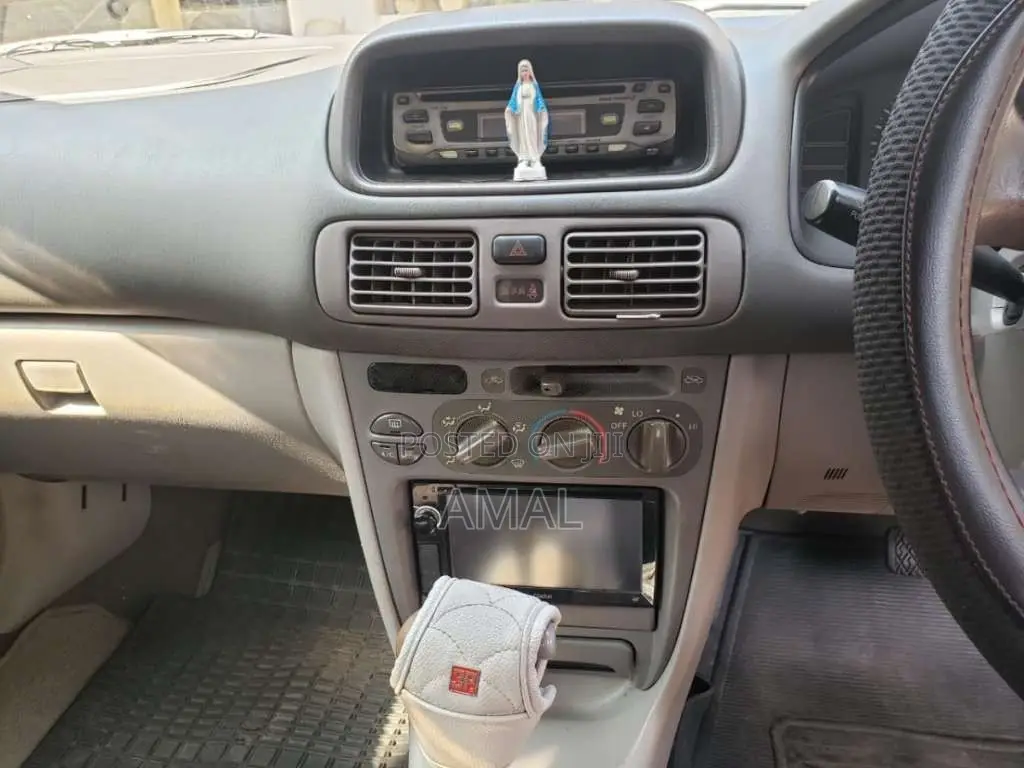 Toyota EE111 1999 Car (Used)