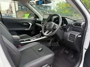 Daihatsu Rocky G Premium 2024 Car Unregistered (Recondition)
