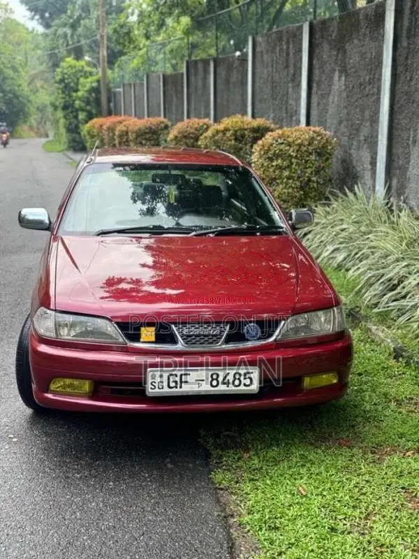 Toyota Carina 1998 Car (Used)