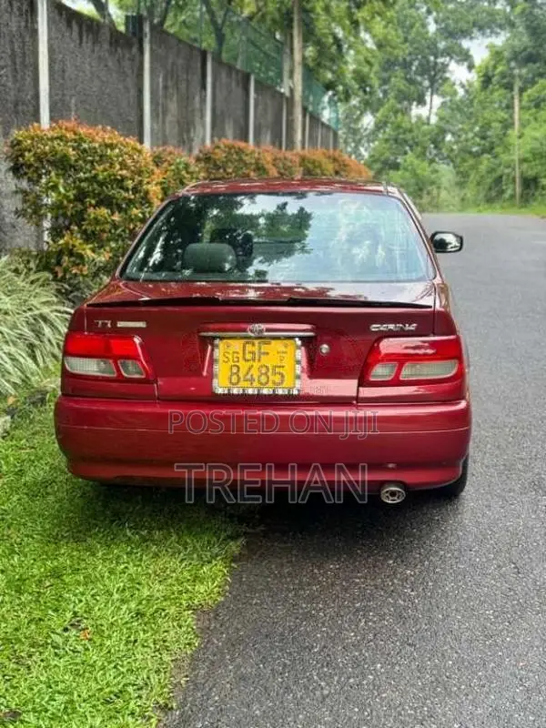 Toyota Carina 1998 Car (Used)