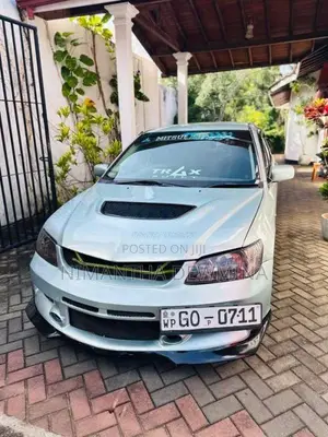 Mitsubishi Lancer 2001 Car (Used)