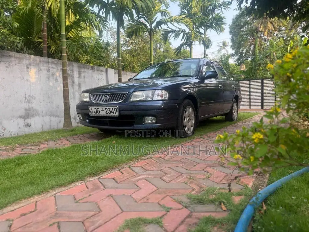 Nissan FB15 2001 Car (Used)