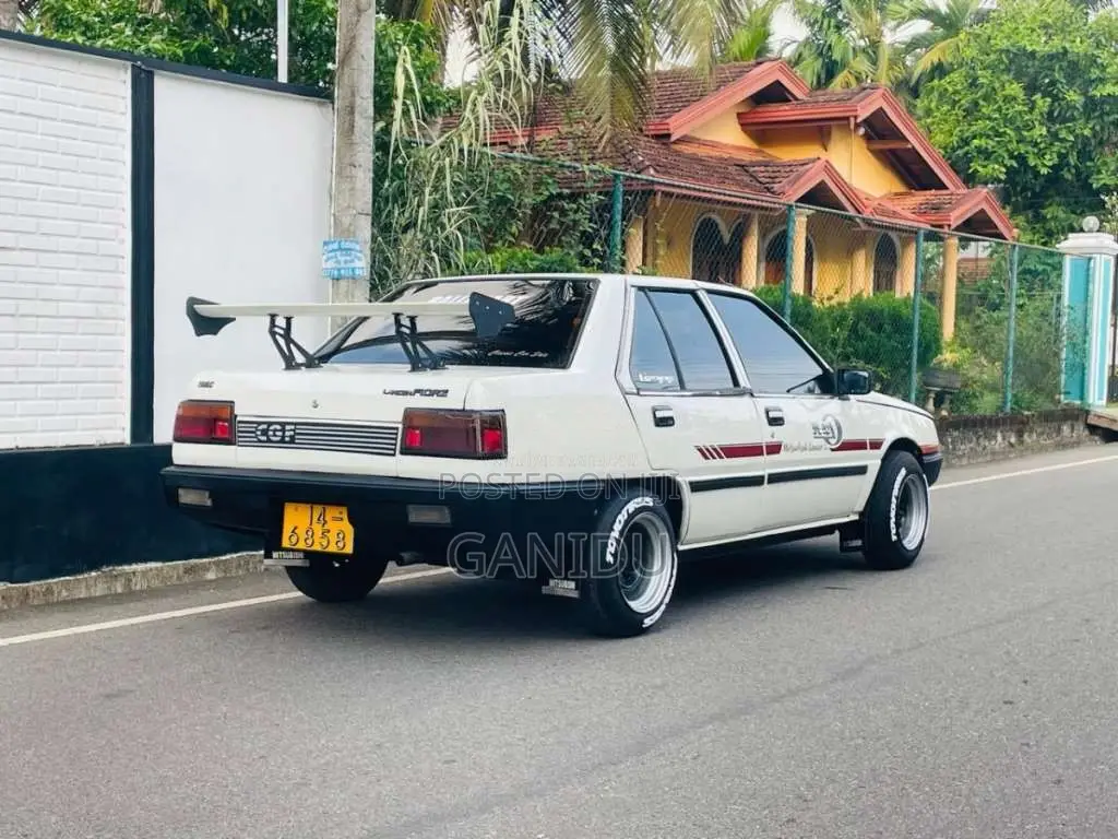 Mitsubishi C12 C11 Lancer Box 1985 Car (Used)