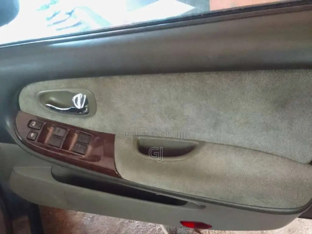 Nissan Cefiro A33 1999 Car (Used)