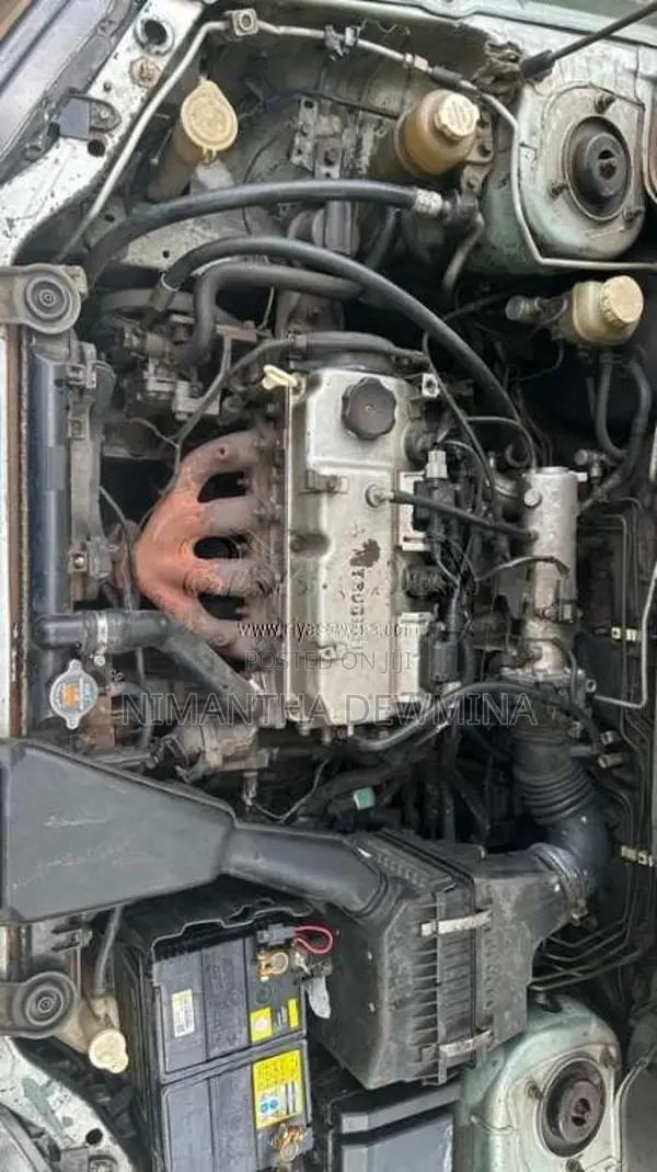 Mitsubishi Lancer 2001 Car (Used)