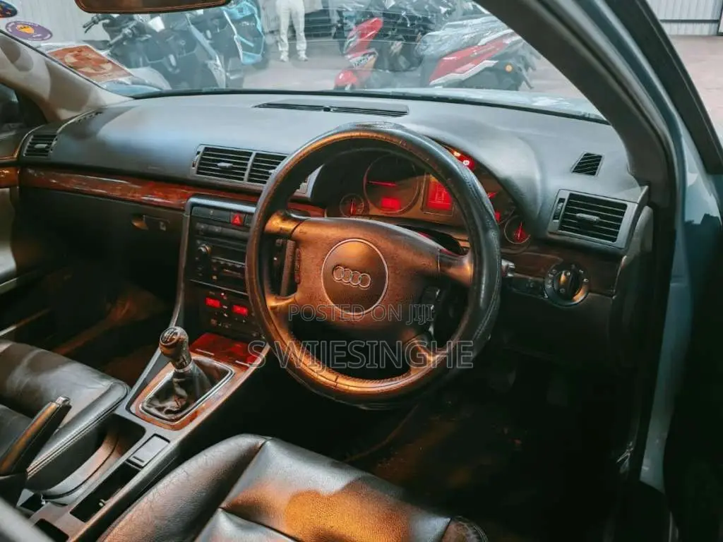 Audi A4 2003 Car (Used)