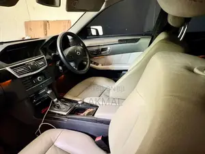 Mercedes-Benz E200 2010 Car (Used)