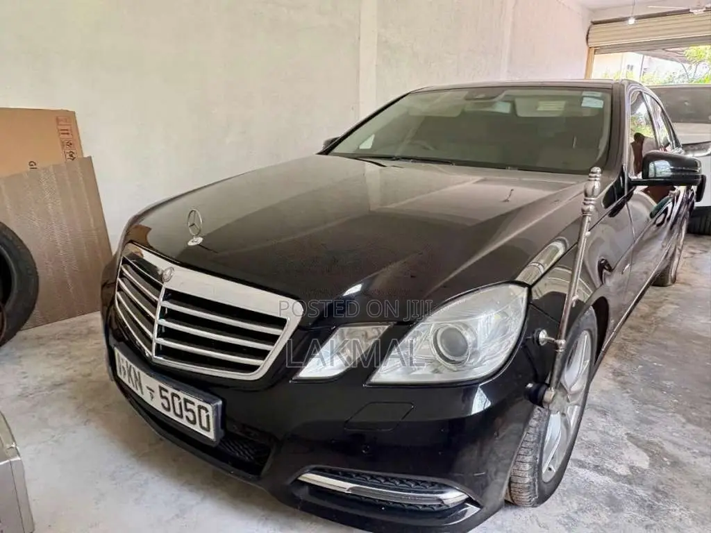 Mercedes-Benz E200 2010 Car (Used)