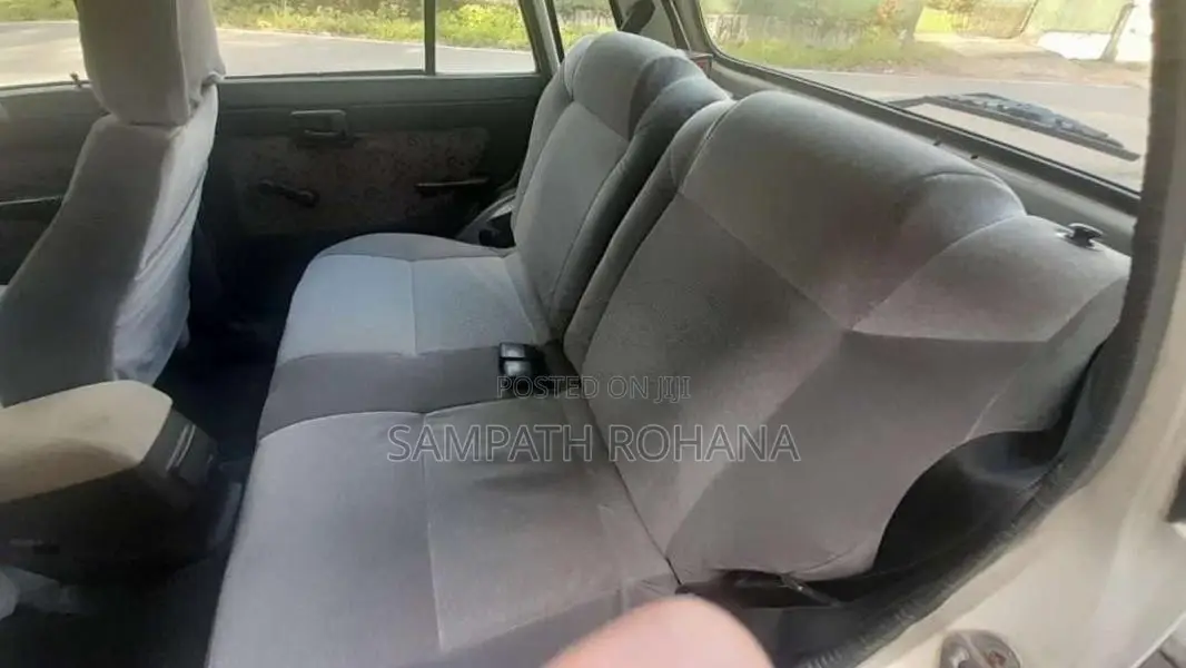 Suzuki Maruti 2000 Car (Used)