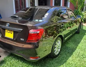 Toyota Axio G Grade 2015 Car (Used)