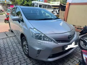 Toyota Prius 2012 Car (Used)