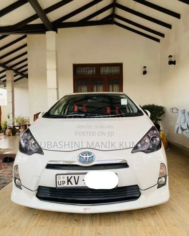 Toyota Aqua G Limited 2012 Car (Used)