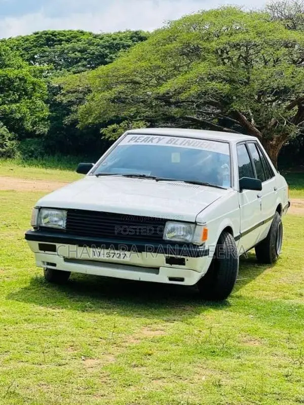 Mitsubishi Lancer Box 1980 Car (Used)