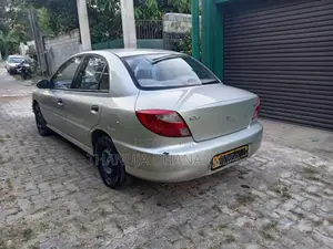 Kia Rio 2001 Car (Used)