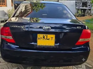 Toyota Axio 2007 Car (Used)