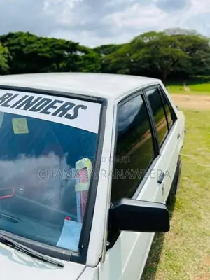Mitsubishi Lancer Box 1980 Car (Used)