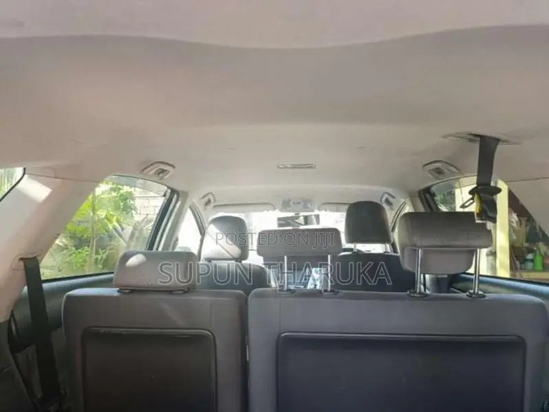 Toyota Prius 2012 Car (Used)