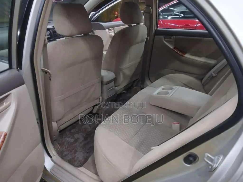 Toyota Corolla 2005 Car (Used)