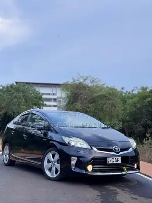 Toyota Prius G Touring 2014 Car (Used)