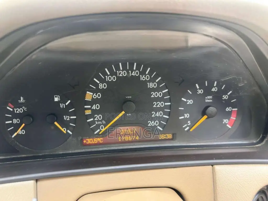 Mercedes-Benz W210 E240 1999 Car (Used)