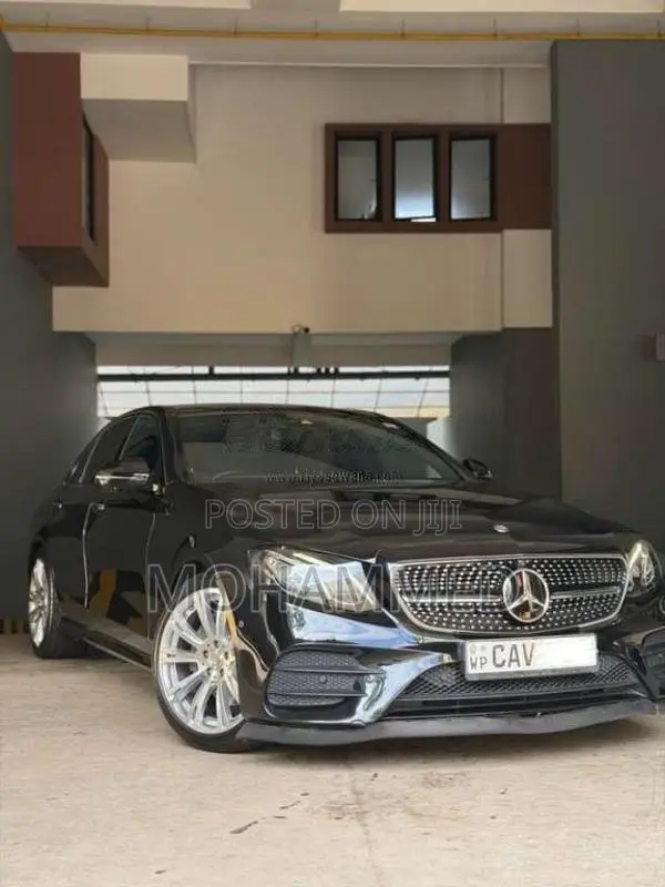 Mercedes-Benz E200 2016 Car (Used)