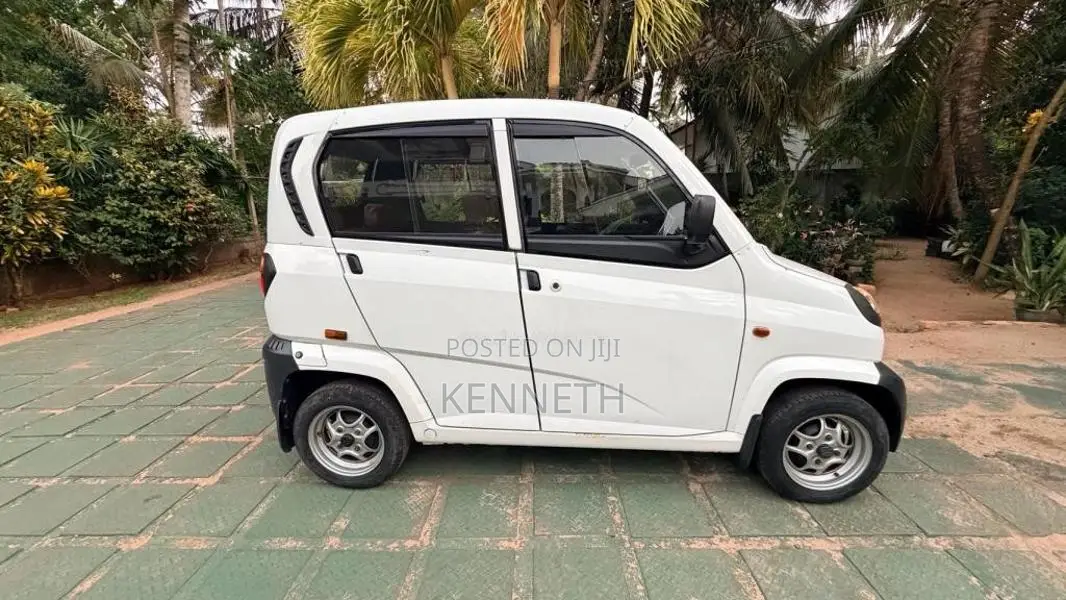 Bajaj Qute 2019 Car (Used)
