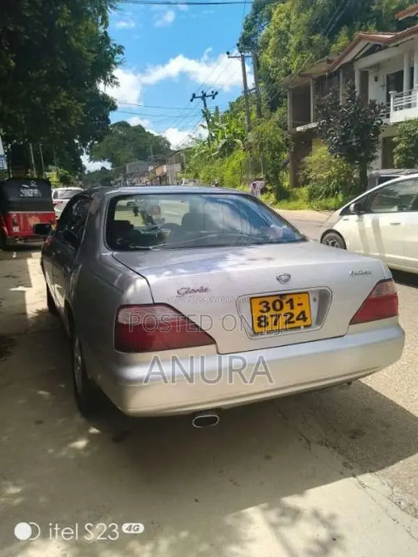 Nissan Gloria 1997 Car (Used)