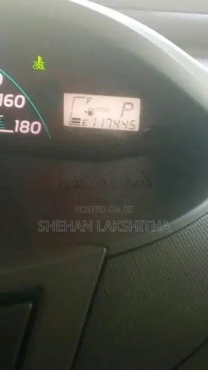 Toyota Vitz 2007 Car (Used)