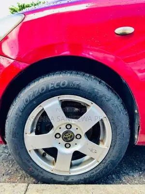 Toyota Yaris 2006 Car (Used)