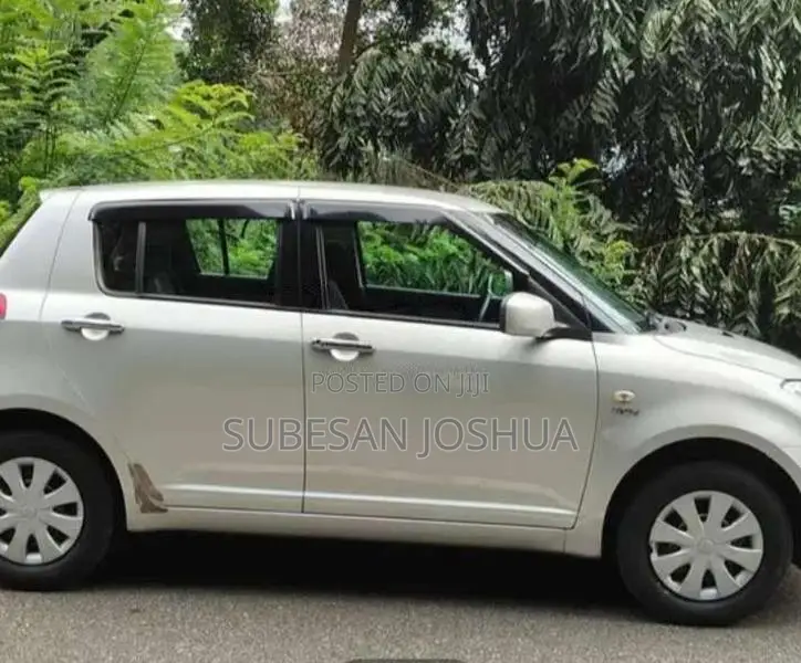 Suzuki Swift 2010 Car (Used)
